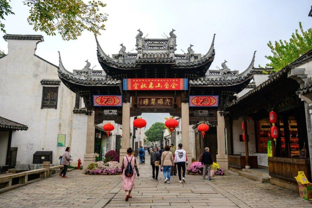 盲人摊主卖肉，剔骨过秤全靠摸，这是熟能生巧吗？游戏画面